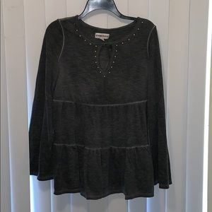 Gorgeous long sleeve top